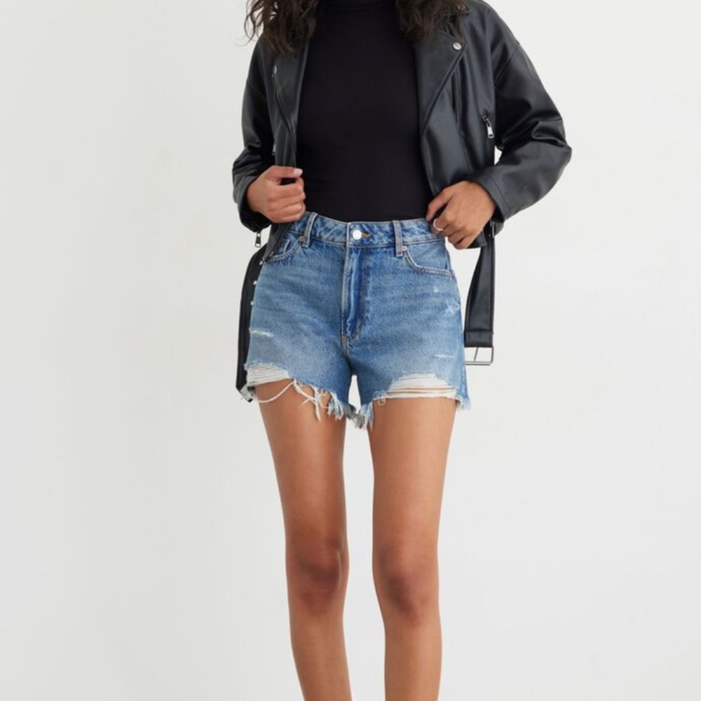 Dynamite Claudia Distressed Jean Mom Shorts